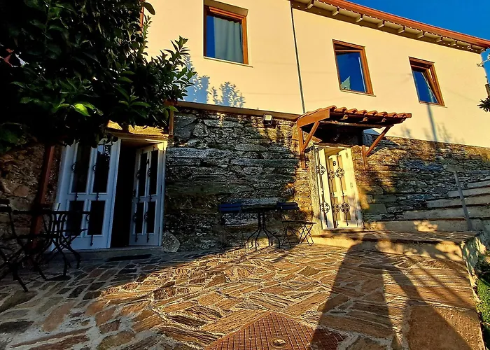 Riba Loivos Village - Studio A